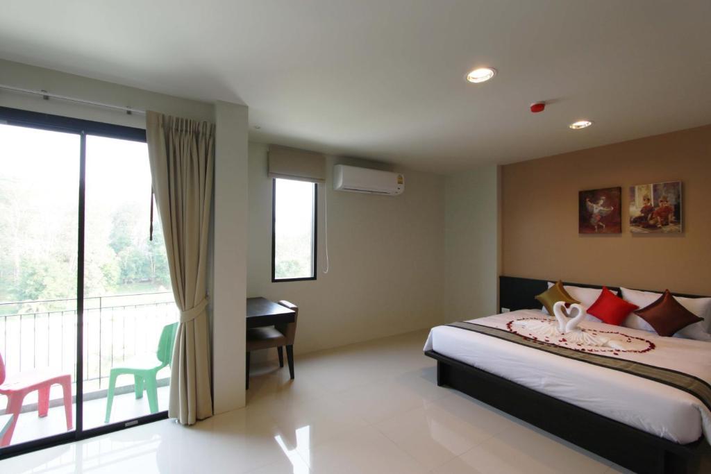 Leisure Place Phuket Чалонг Стая снимка